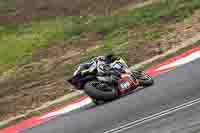 cadwell-no-limits-trackday;cadwell-park;cadwell-park-photographs;cadwell-trackday-photographs;enduro-digital-images;event-digital-images;eventdigitalimages;navarra;no-limits-trackdays;peter-wileman-photography;racing-digital-images;trackday-digital-images;trackday-photos